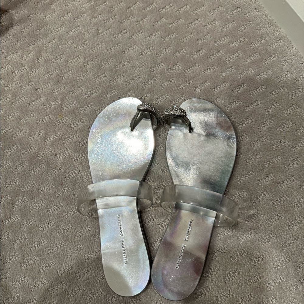 Giuzeppe Zanotti Toe Ring Sandals 38